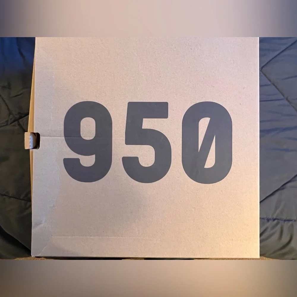 Yeezy 950 (2023) pirate black - Picture 9 of 9